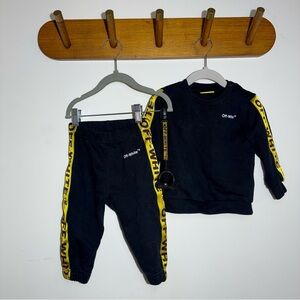 Off-White size 9-12 months